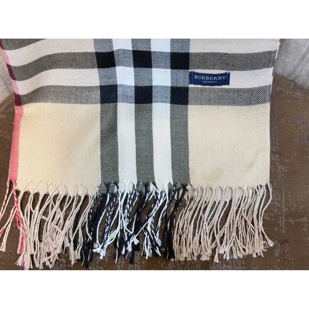 Burberry London Scarf Nova Check Tan Plaid Fringe Trim Unisex Designer Wrap